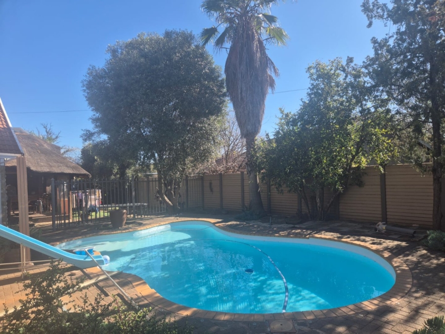 4 Bedroom Property for Sale in Fichardt Park Free State